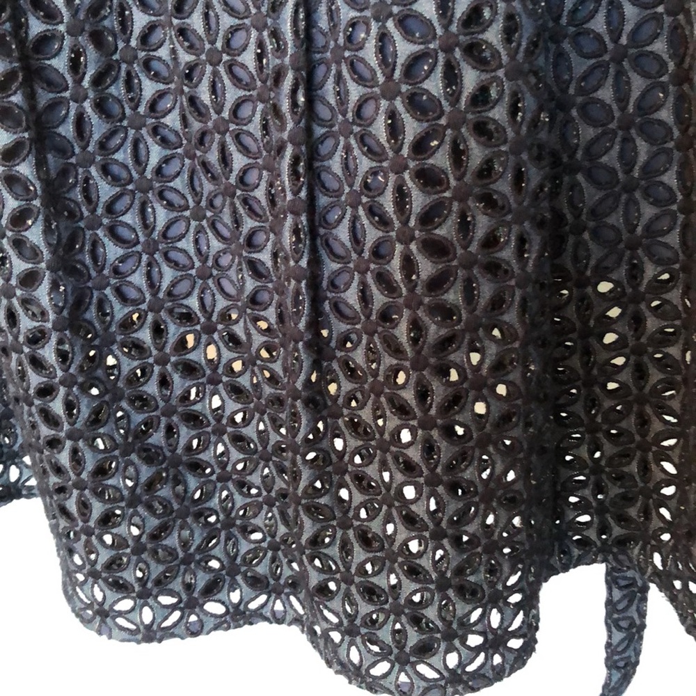 BR Limited Edition Denim eyelet navy color skirt - Picture 3 of 7